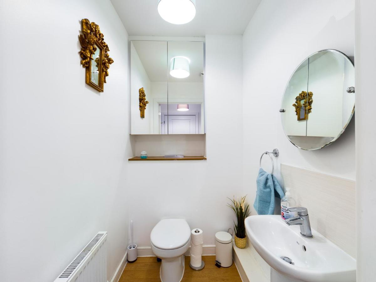 Cheerful 5-Bdr/3-Bath House W/ Free Parking Villa Reading Ngoại thất bức ảnh
